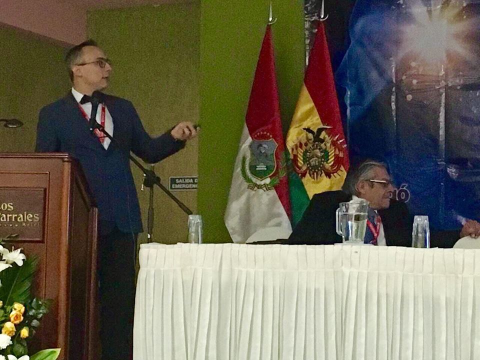 Dr. Monaco em participação como convidado internacional no Congresso Boliviano de Neurocirurgia - em Tarija - 2017